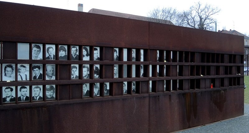 Memorial às vítimas - Muro de Berlim