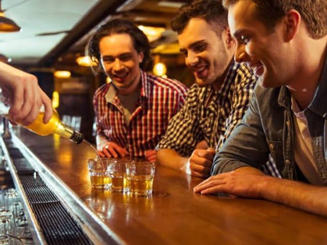 Excursão por bares e festas em Colônia: Pub Crawl