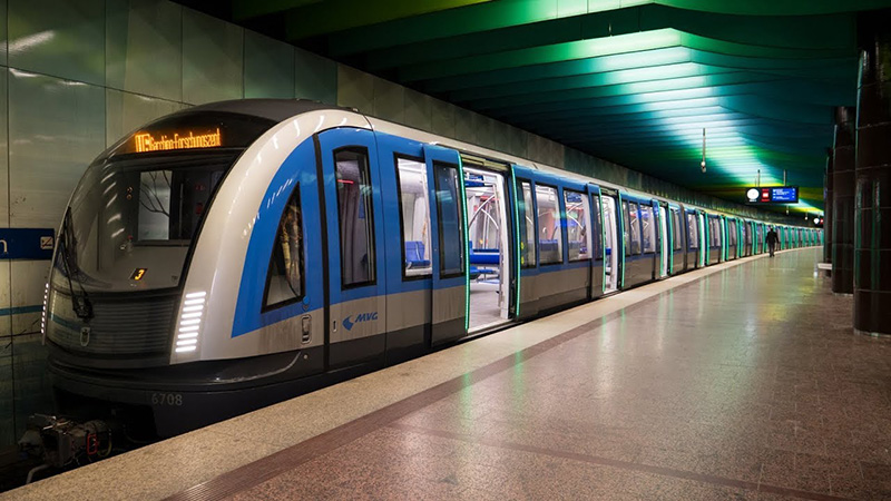 Moderno U-Bahn em Munique