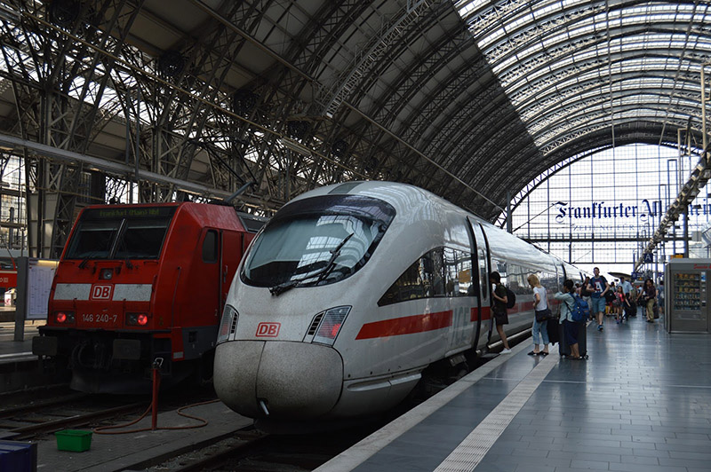 Trens em Frankfurt
