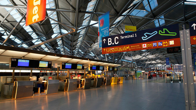 Interior Aeroporto de Colônia-Bona