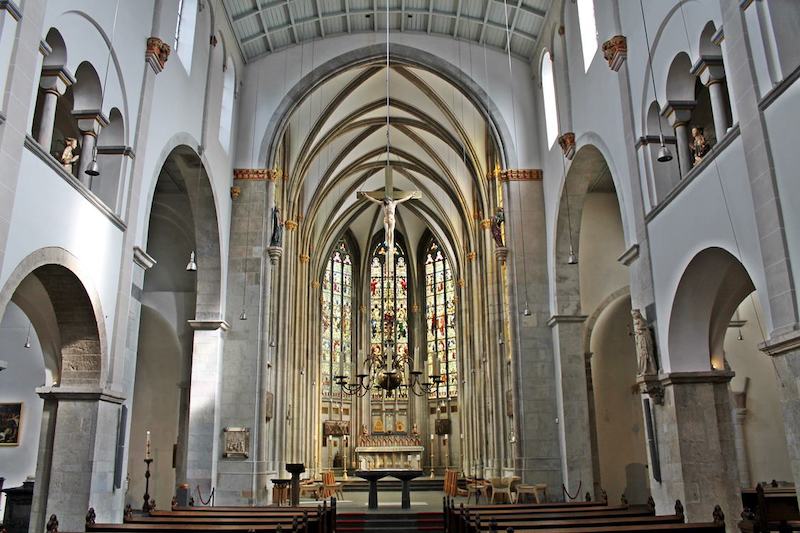 Interior da Basílica de St.Ursula